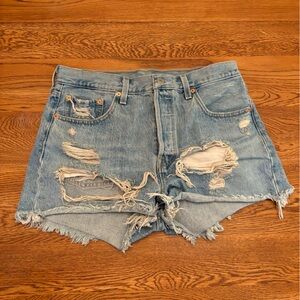Free People Levi's High-Rise Light Blue Distressed Jean Shorts